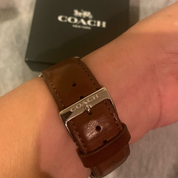 Authentic Coach Watch - Picture 3 of 7
